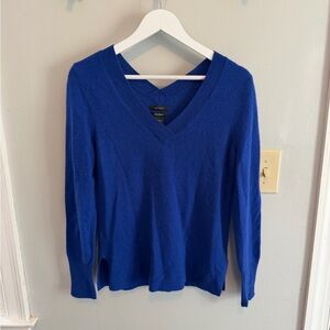 Halogen Royal Blue V-Neck Cashmere Sweater